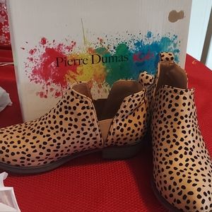 Pierre dumas kids size 3 cheetah print